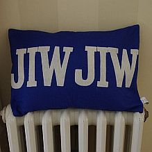 Jiw Jiw Cushion