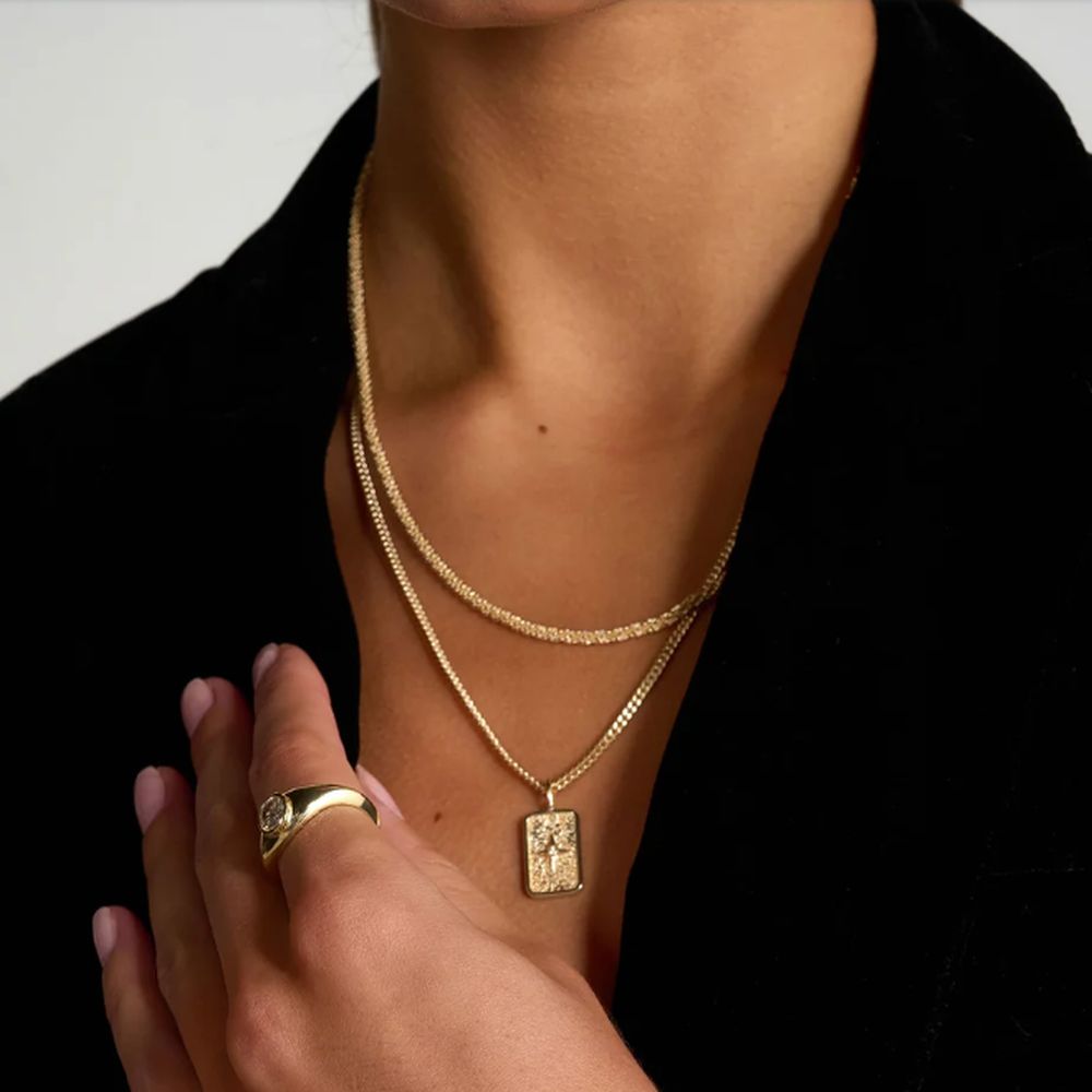 Cudd Necklace ~ Gold